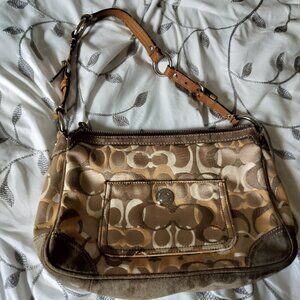 Coach Shoulder Bag